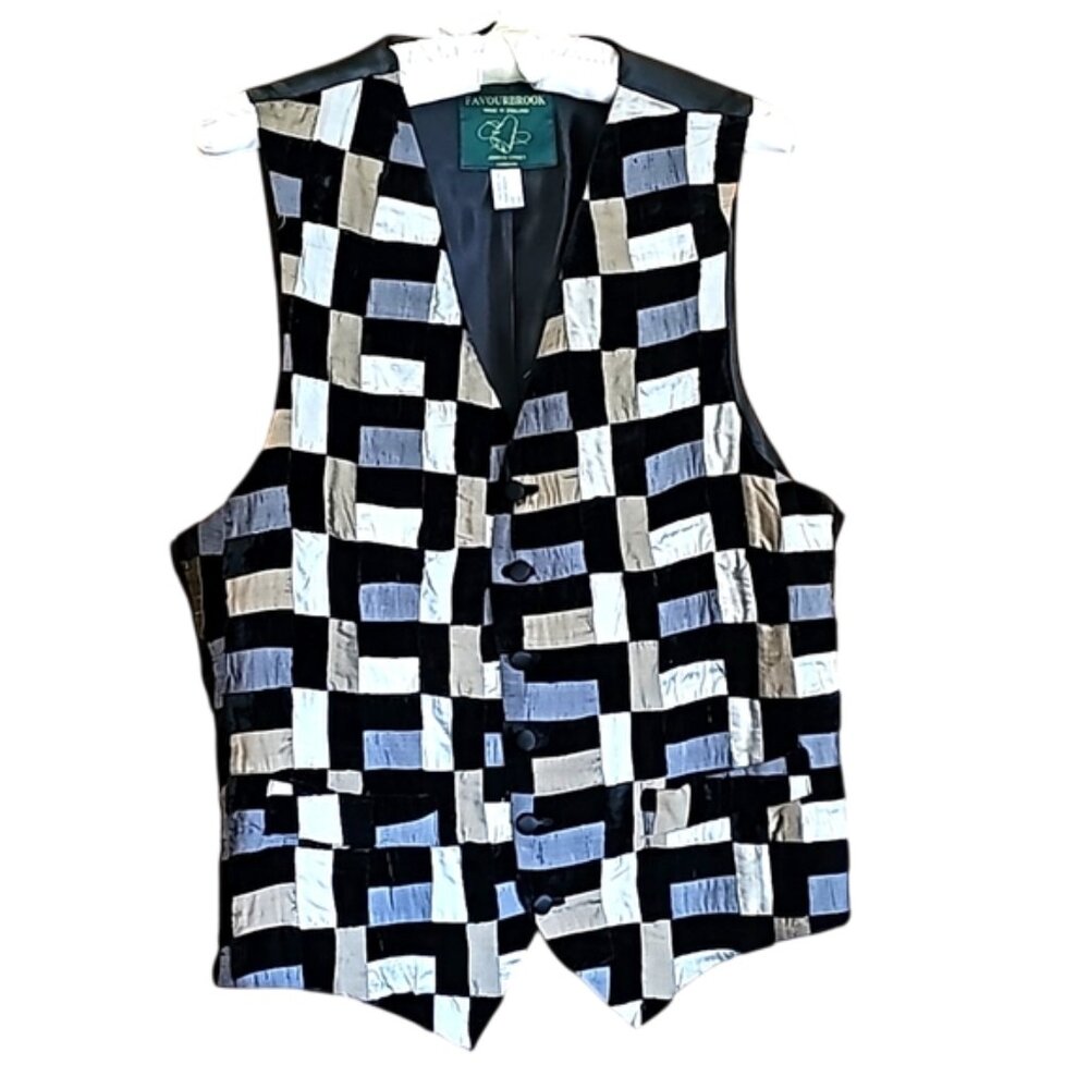 FAVOURBROOK made in England 100% silk men's vest waistcoat Elegant statement 42